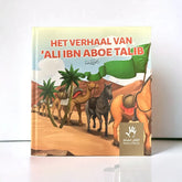 Kinderboek Het verhaal van Ali Ibn Aboe Talib met woestijnillustratie en kamelen